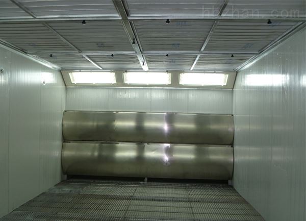 专业大型水帘喷漆房