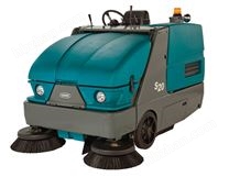 坦能S20中型駕駛式掃地車